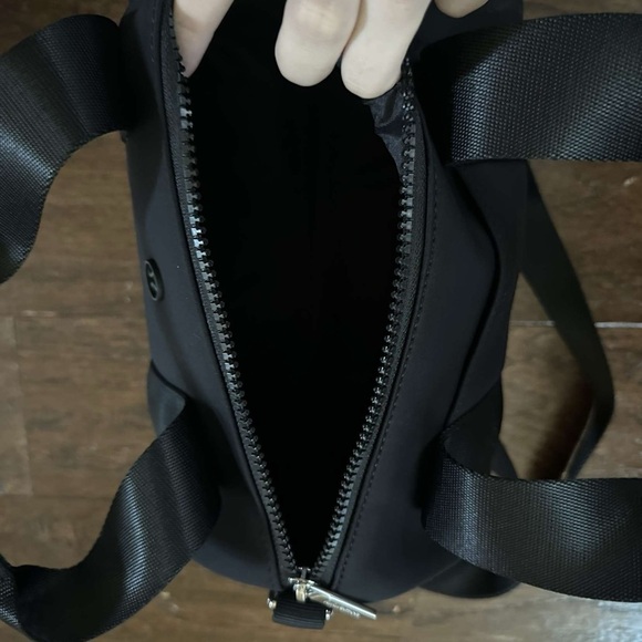 Lululemon- Nylon Mini Barrel Duffle Bag 5L-Black-NWT - Picture 12 of 14